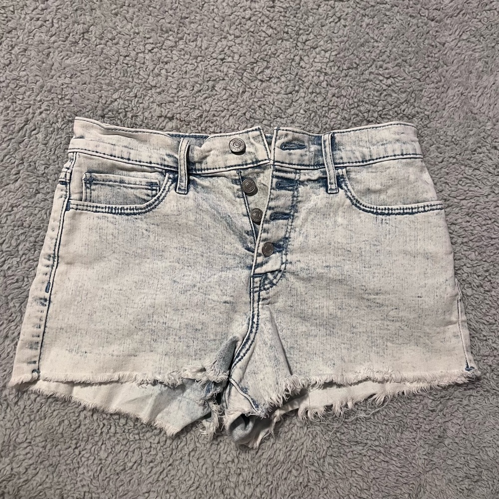 Abercrombie & Fitch Button-Up Denim Shorts - Picture 2 of 12